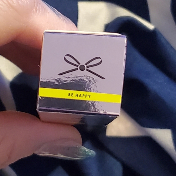 Keep an Eye On Colored Mascara in Be Happy - Picture 2 of 2